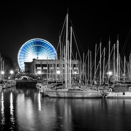 CLASS APPART, Centre ville, Au calme Lorient Extérieur photo